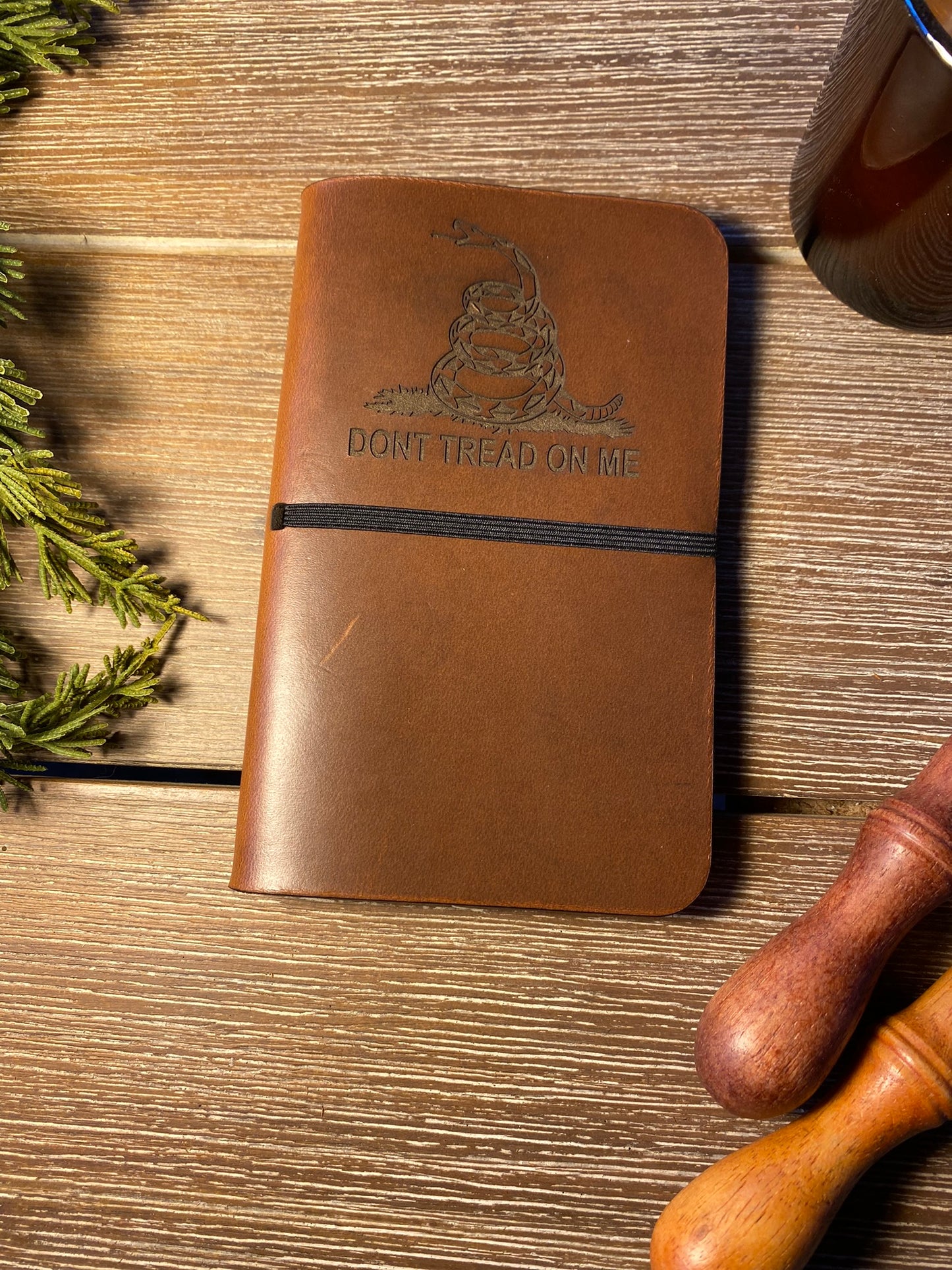 Basic Field Notes Cover - Horween Cavalier Leather